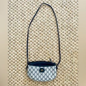 Vintage Gucci GG Crossbody Purse